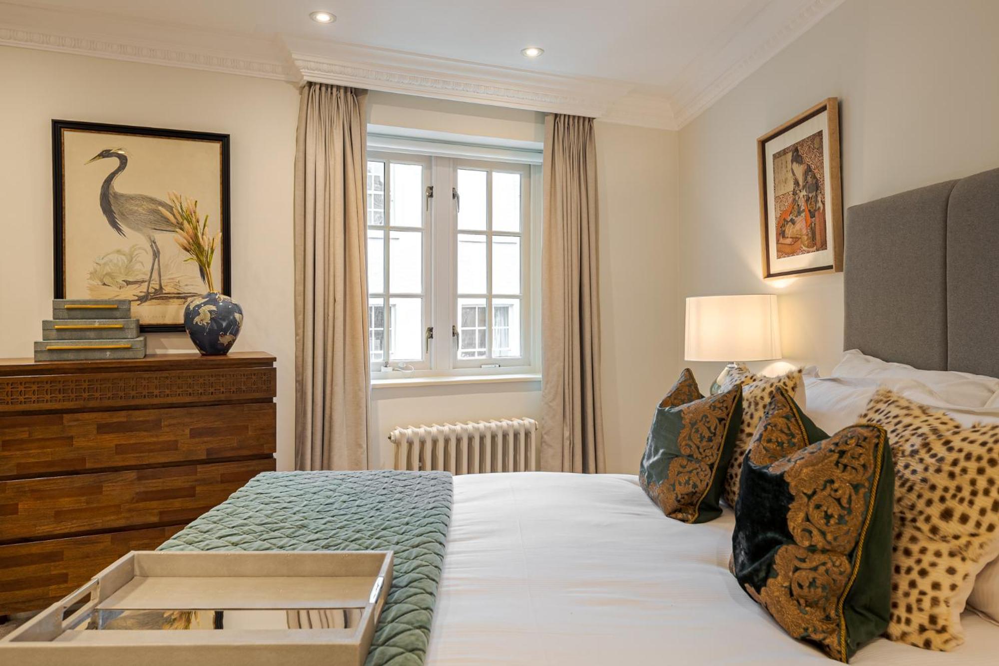 Exclusive 3Br Mews Home In Belgravia With Ac And Garage Parking London