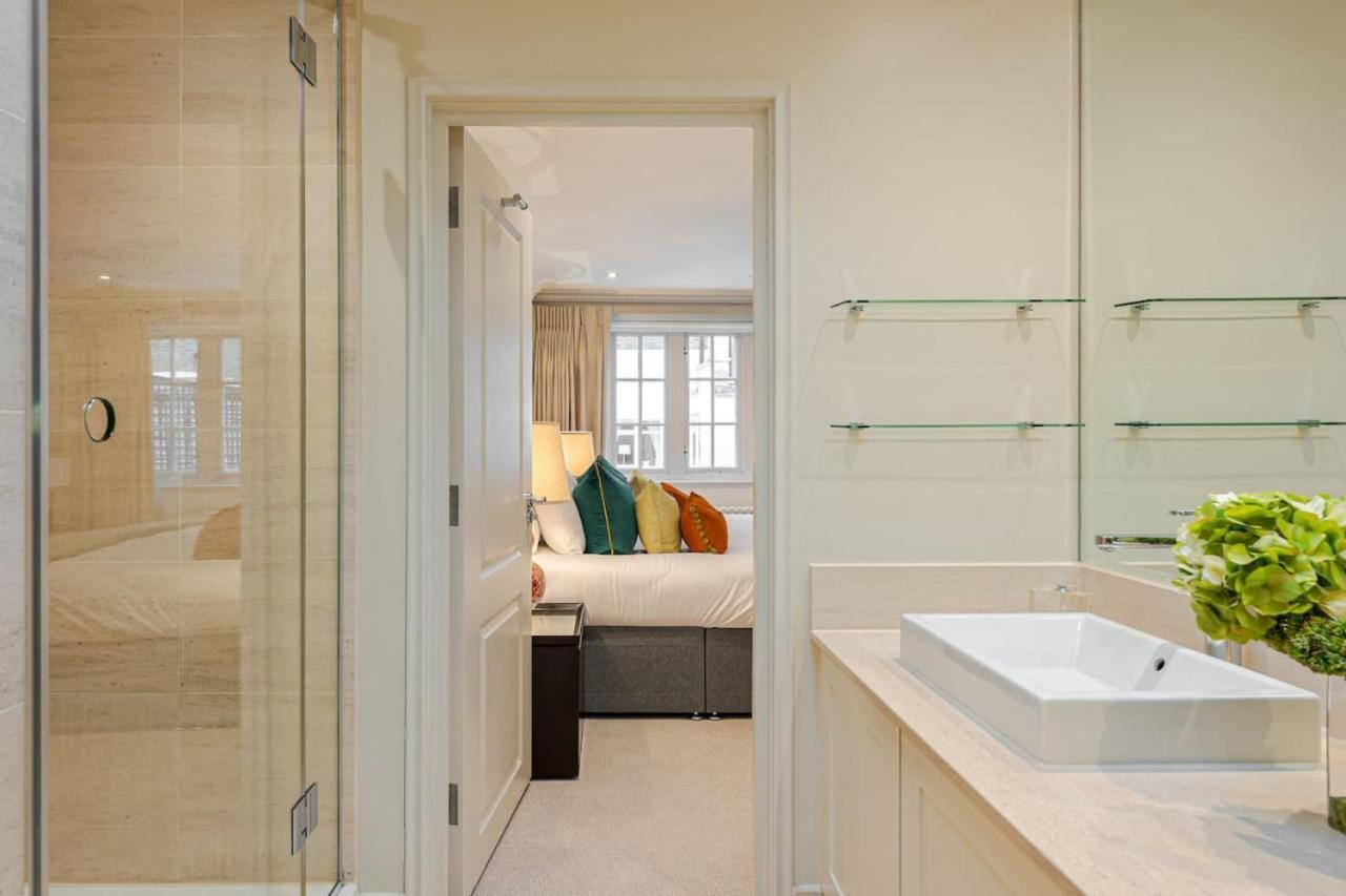 Exclusive 3Br Mews Home In Belgravia With Ac And Garage Parking *
