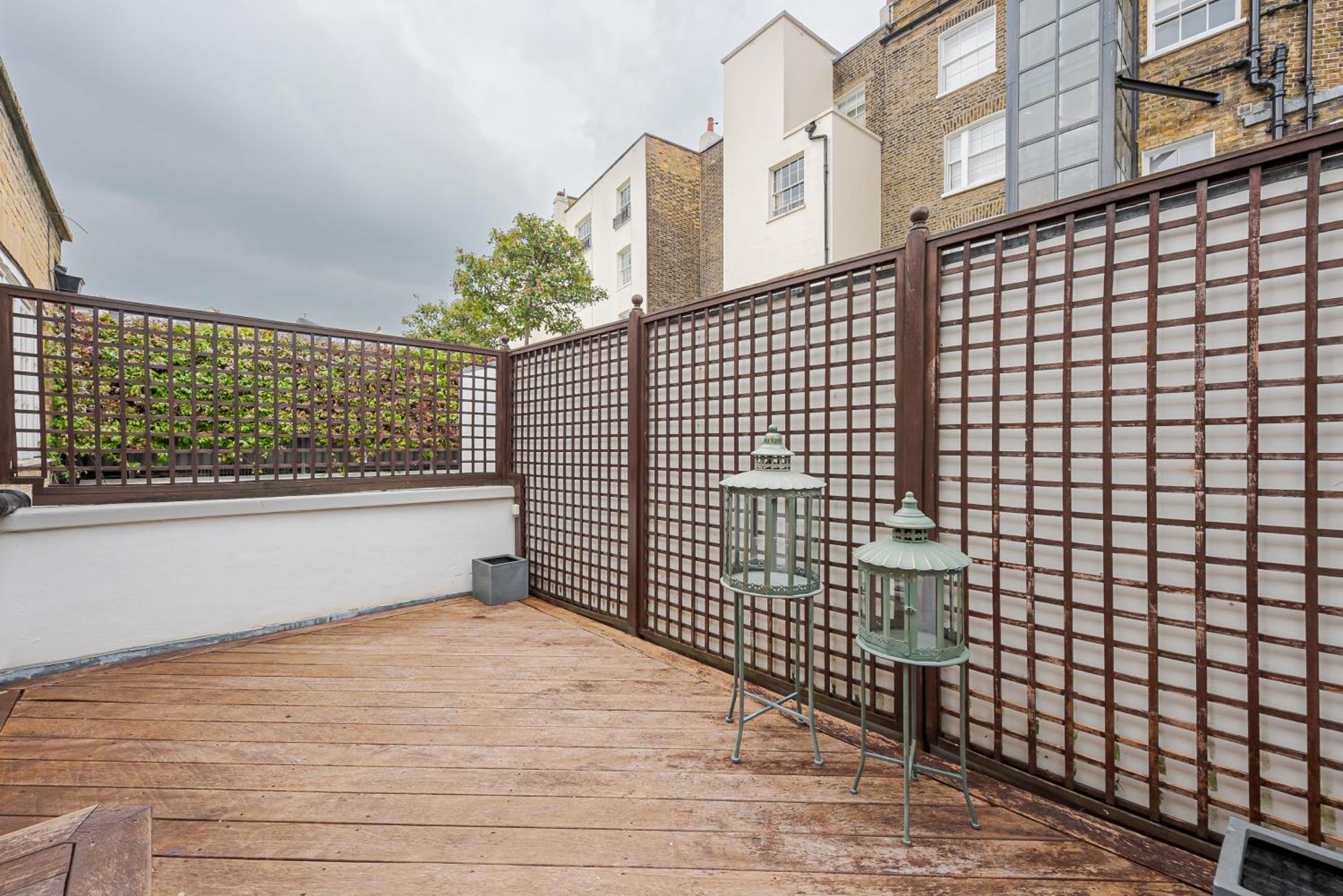 Exclusive 3Br Mews Home In Belgravia With Ac And Garage Parking