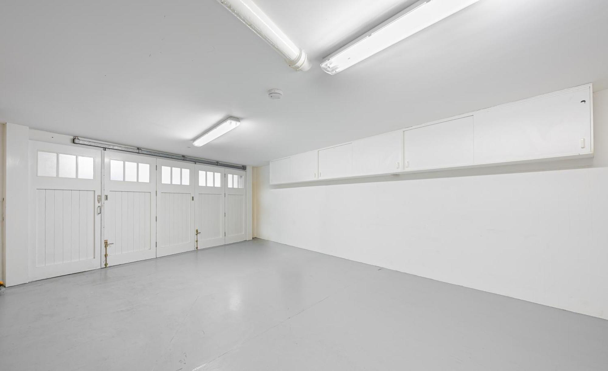 Exclusive 3Br Mews Home In Belgravia With Ac And Garage Parking Apartment *